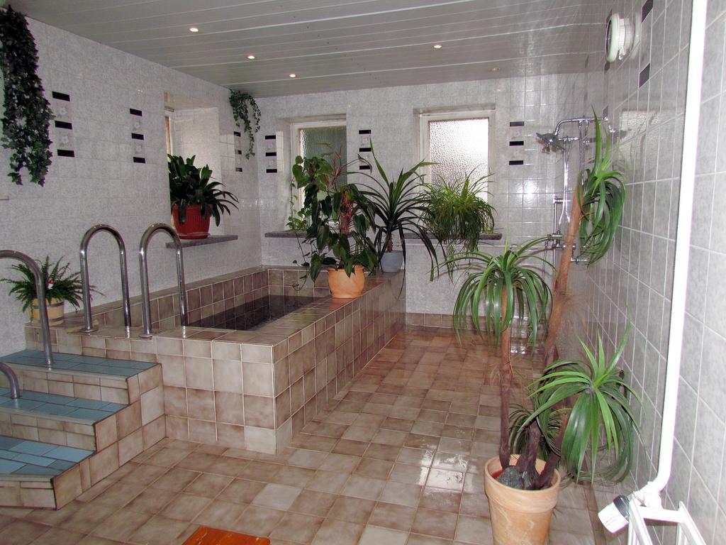 Pension & Sauna Am Lorenz Calbe Exterior photo